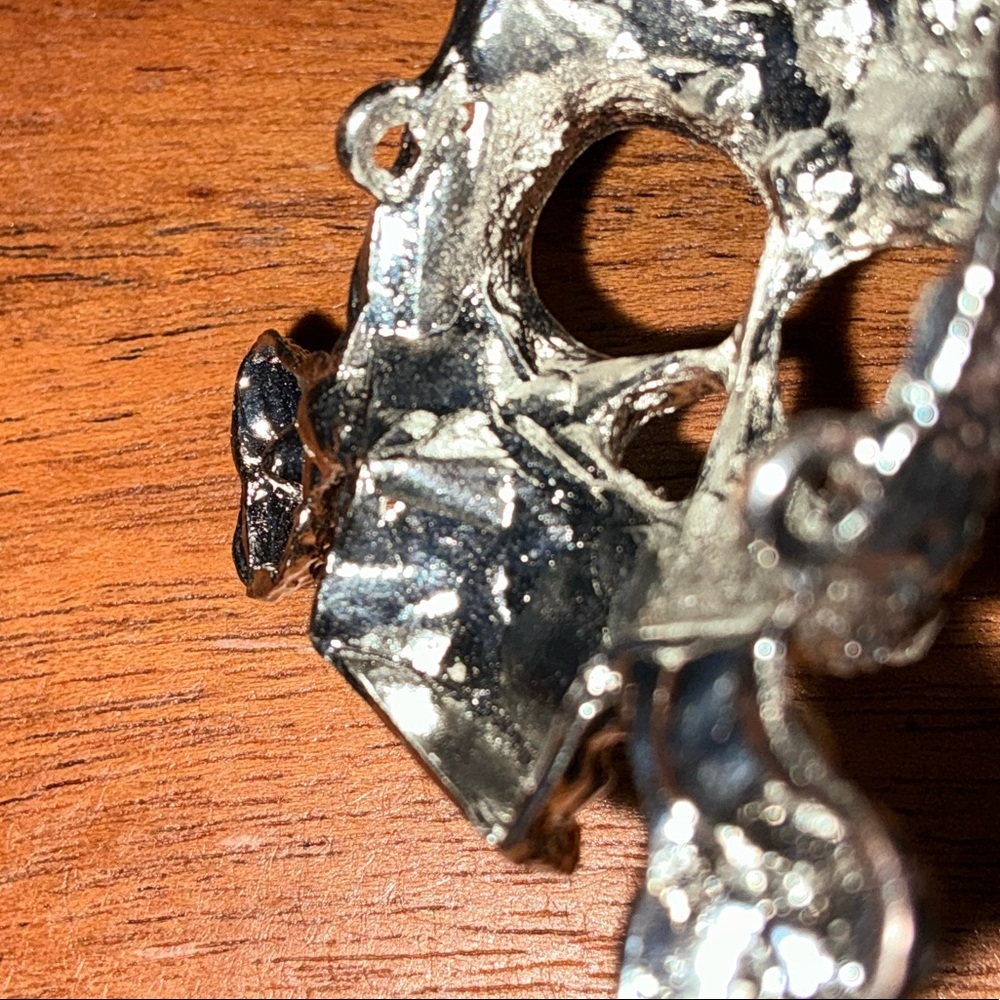 Skull Design Rhinestone Charm/Brooch Used Condition - Picture 4 of 4